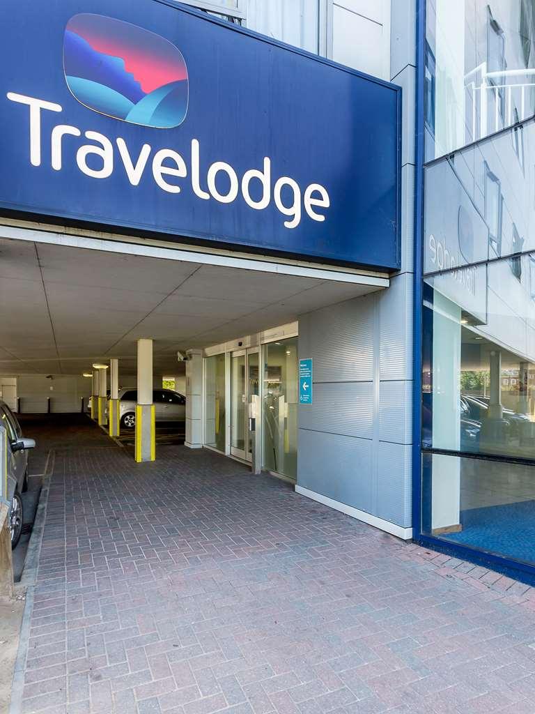 Travelodge Guildford Eksteriør billede