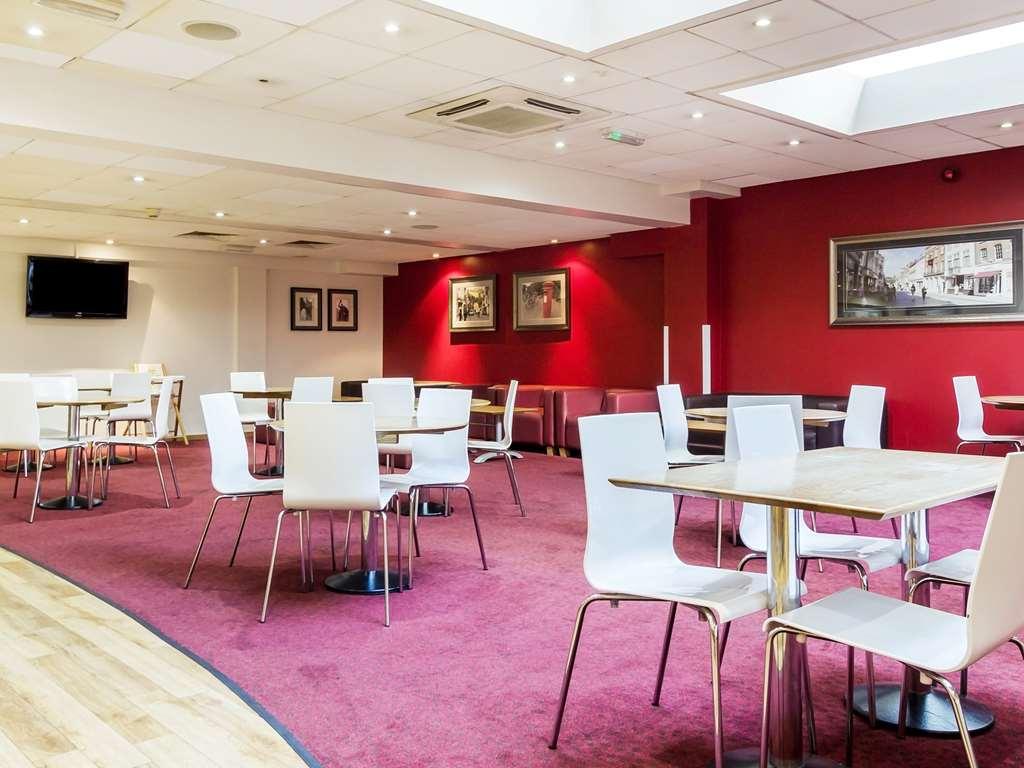 Travelodge Guildford Restaurant billede
