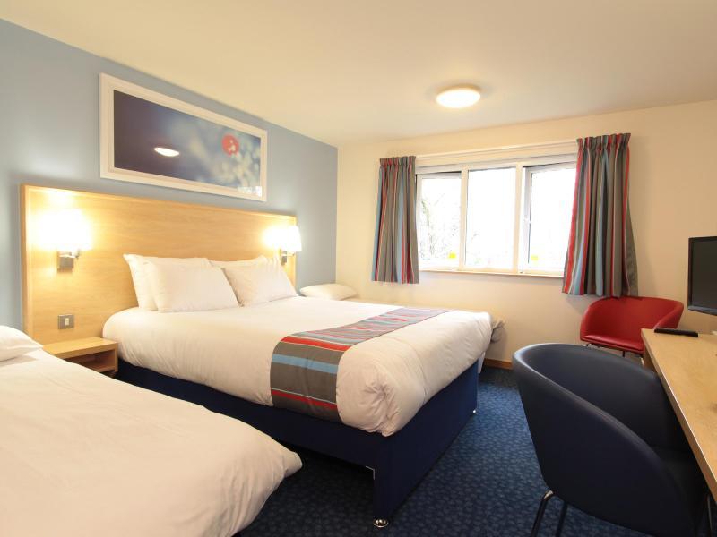 Travelodge Guildford Eksteriør billede